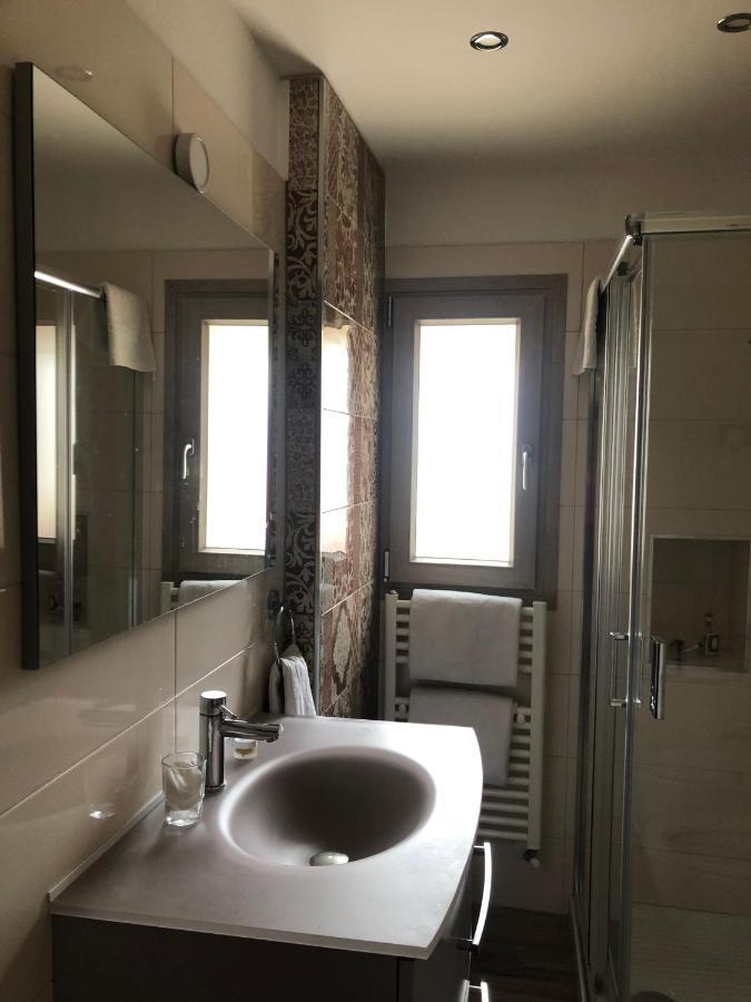 Zerostuni Suite Apartment Bagian luar foto